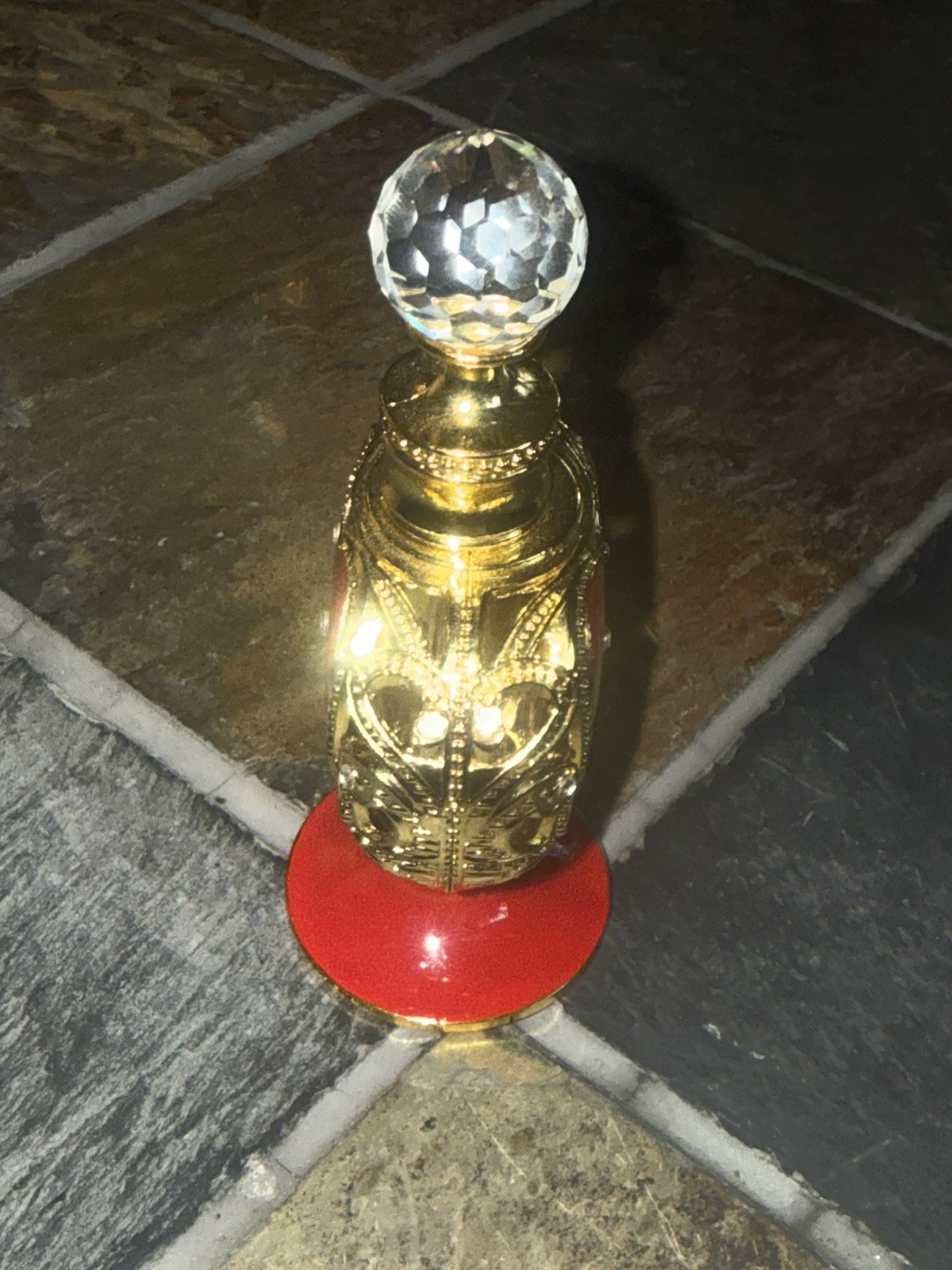 12ml Vintage Love Heart Empty Metal Perfume Bottle Refillable Aromatherapy oils