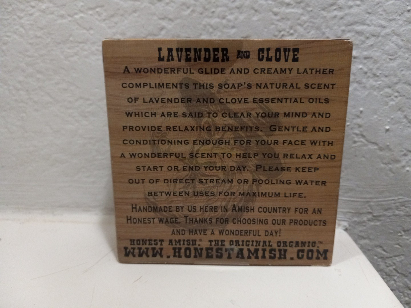 Natural and organic Soap Bar by Honest Amish – Lavender and Clove