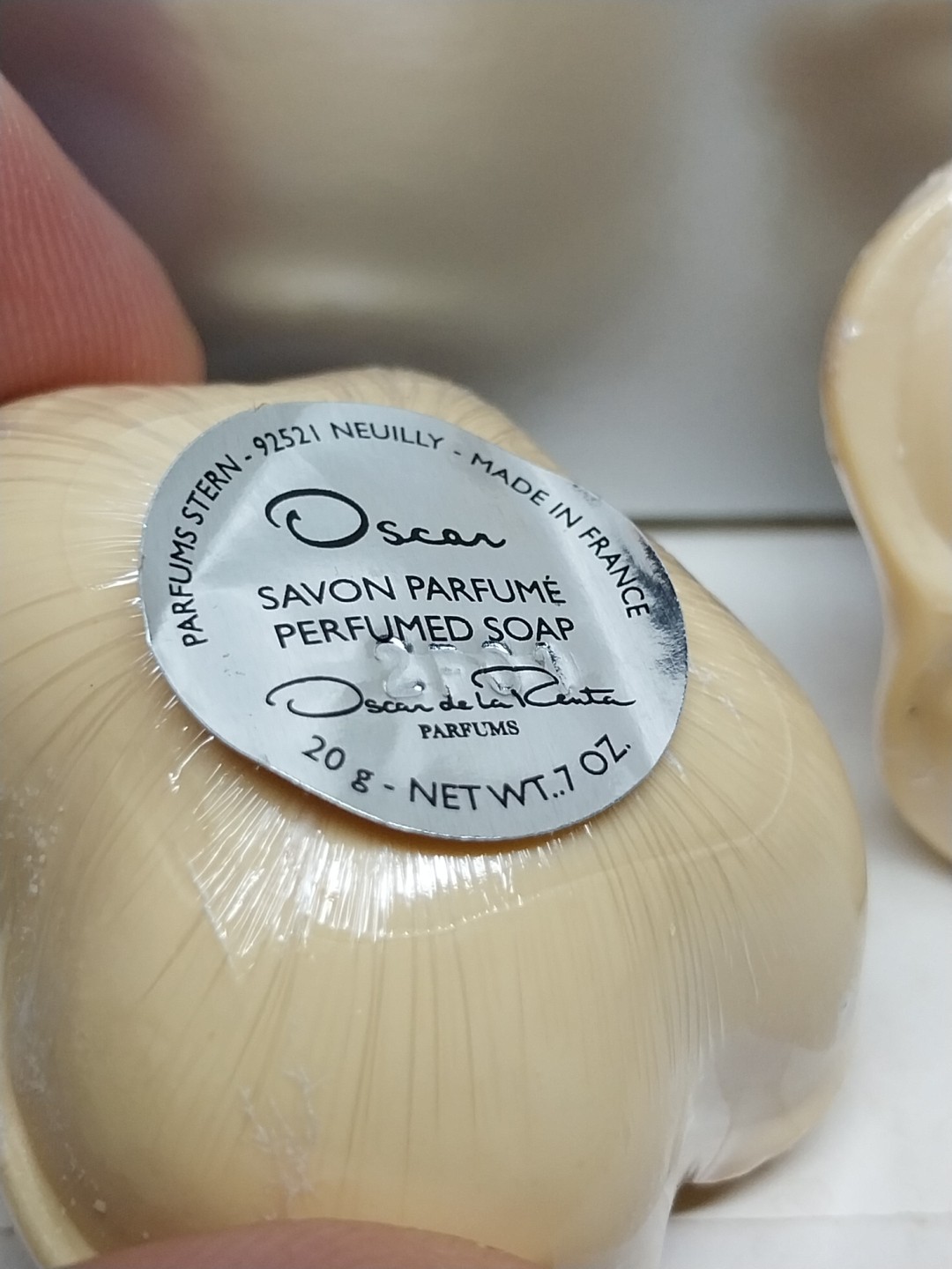 Vintage Oscar de la Renta Savon Perfumed Soap Bar Trio Box Set 3 x 0.7 oz France