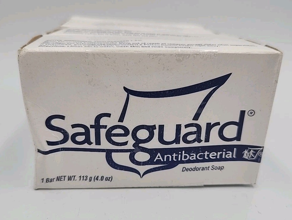 Vtg SafeGuard Antibacterial Deodorant Bar Soap 4oz, 4 Pack- Triclocarban 1.2%
