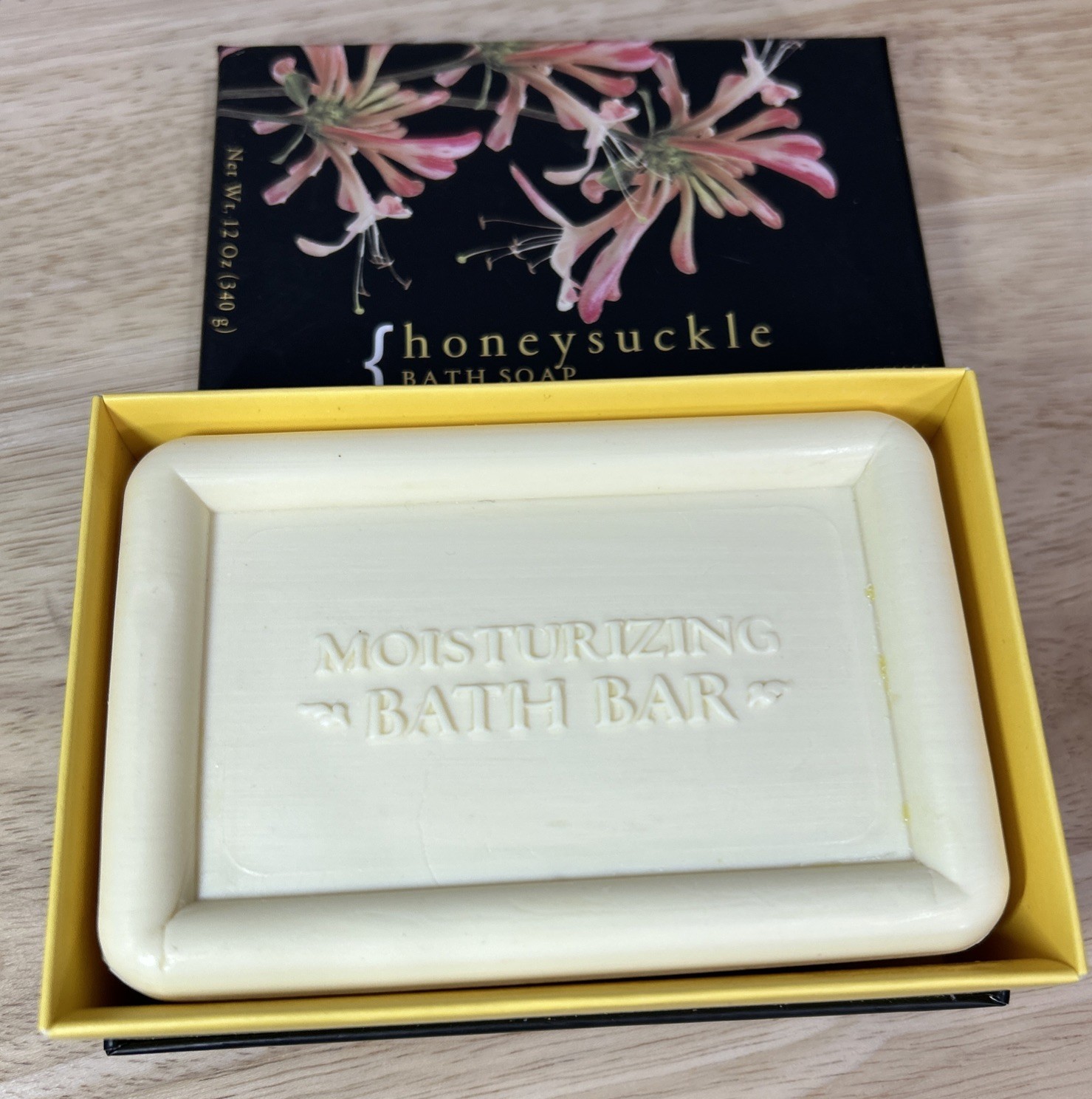 Honeysuckle Bath Soap 12 oz Moisturizing Bar – Botanical Gift Boxed