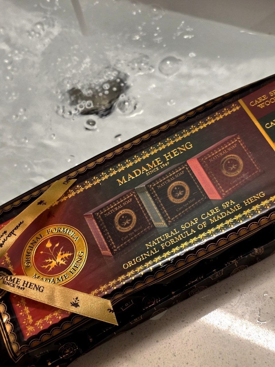 Madame Heng Natural Balance Care Spa Soap Set 3x150g Rose Mint Wood Thai Herbal