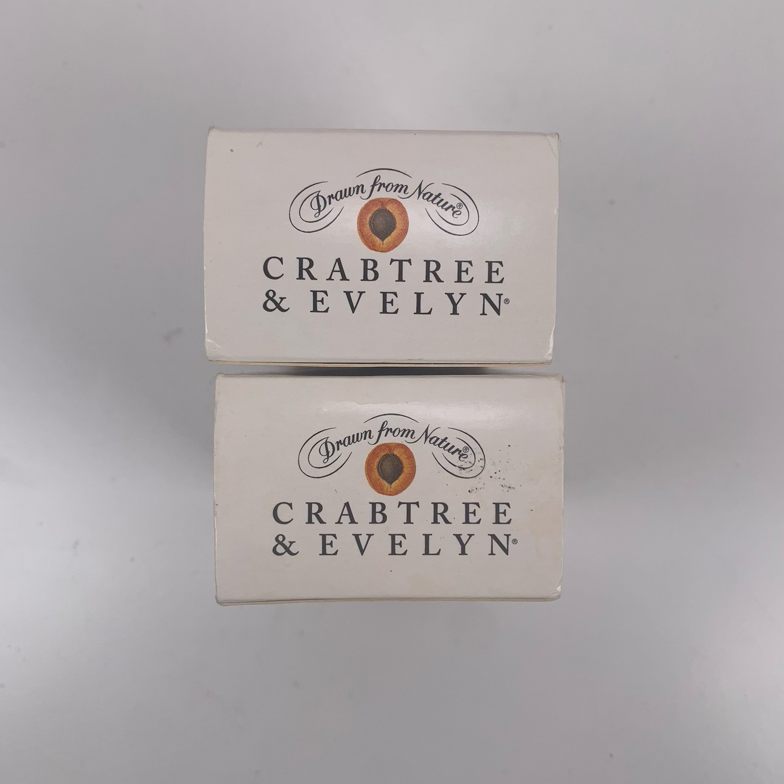 (2) Crabtree & Evelyn APRICOT KERNEL OIL SOAP Bars 1995 Vintage 3.5 oz / 100g