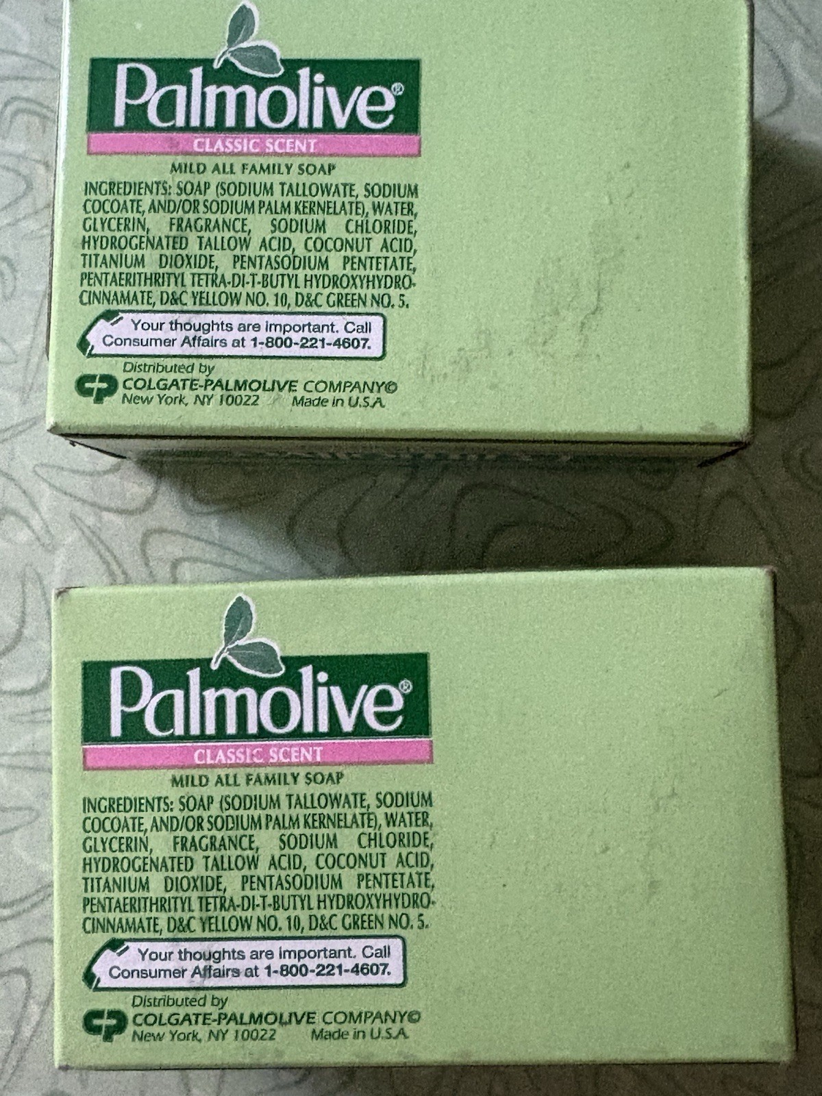 VTG Lot of 2 Palmolive Bath Bar Soap Classic Scent 3.20 oz Sealed NOS Prop Ad