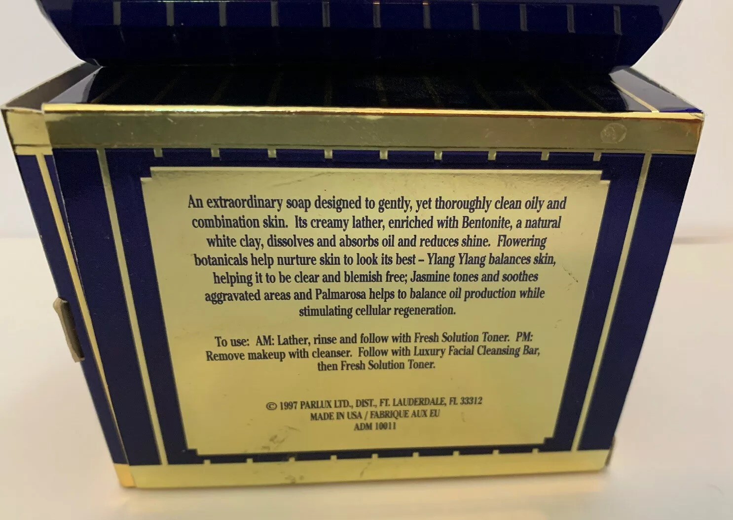 Alexandra De Markoff Luxury Facial Cleansing Bar SOAP in CASE 4.0z