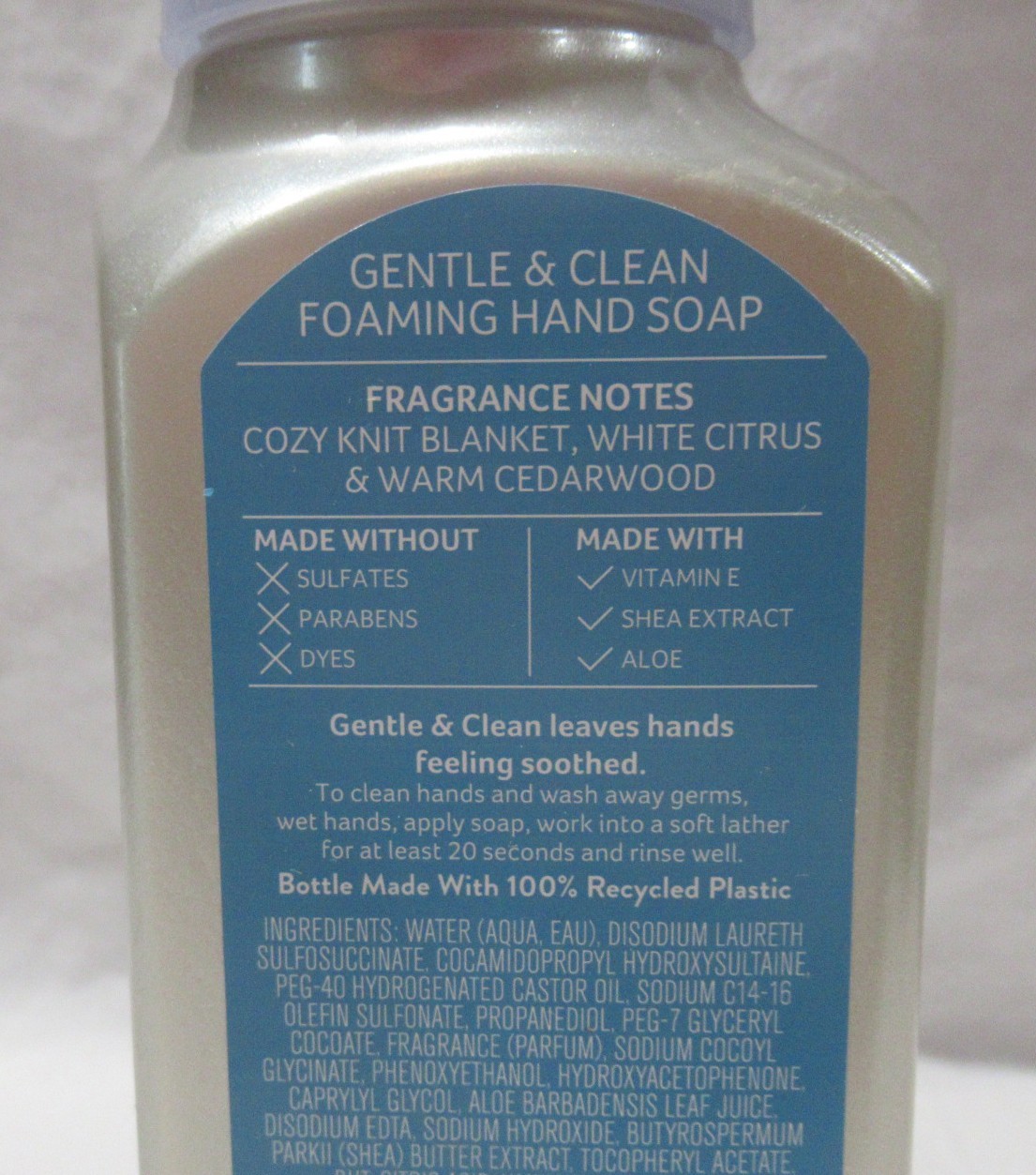 Bath & Body Works Gentle & Clean Foaming Hand Soap Lot Set 2 SNOW DAY SNUGGLES