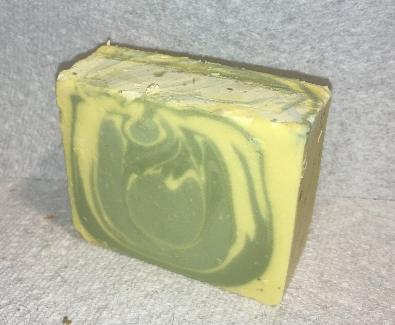 Handmade Summer Fruity Soap – Scent: Citrus Splash 4 oz. w/Cocoa & Shea Butter