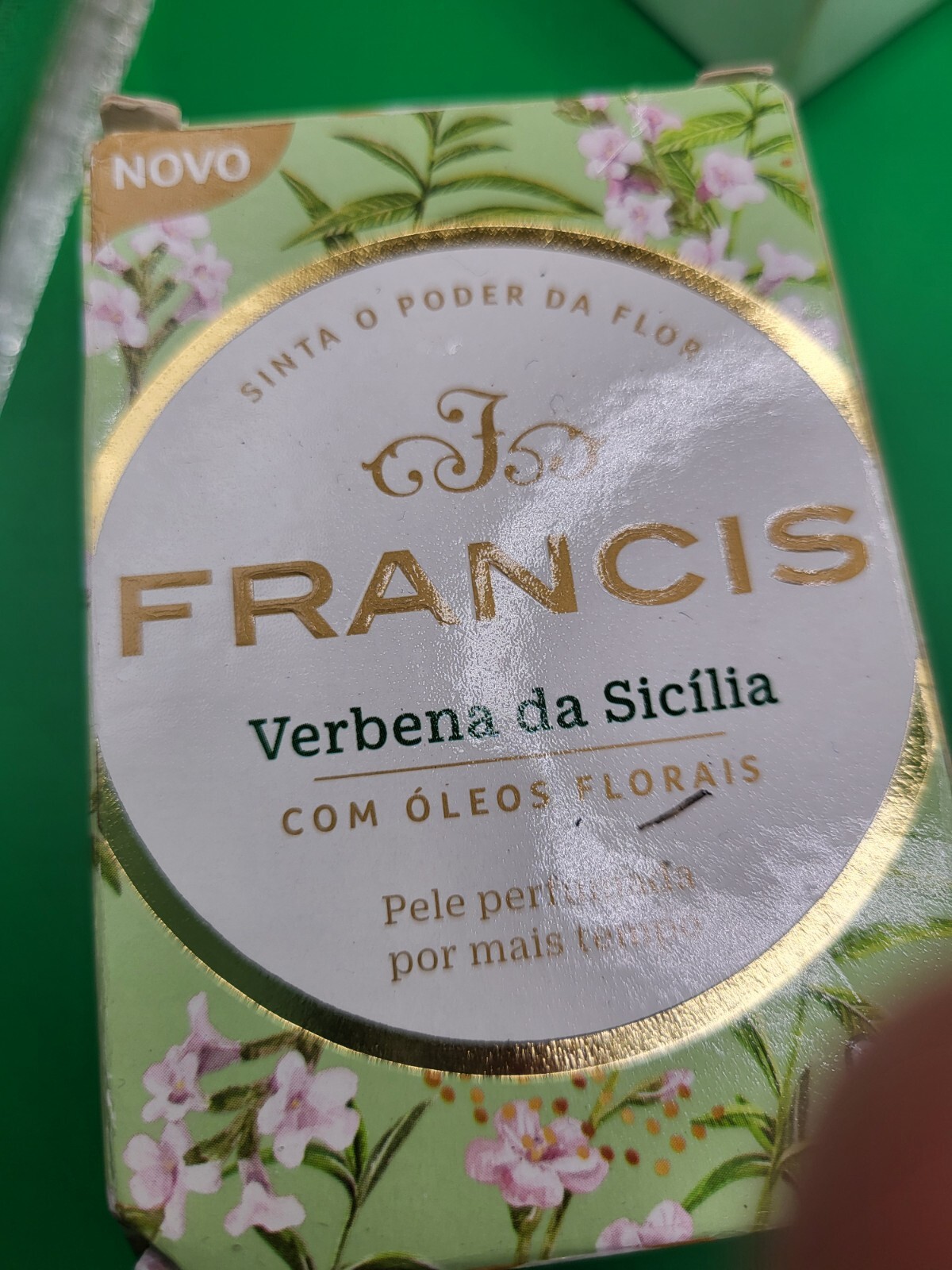6 (SIX) Mixed Body And FACE SOAP 1 Dial 2 Papillon 2 Francis 1 Lather 1R