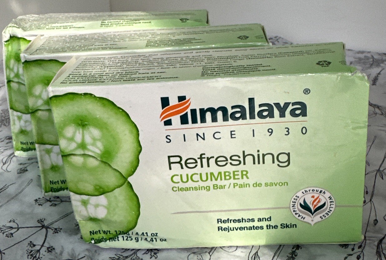 Himalaya Refreshing Cucumber Cleansing Bar
