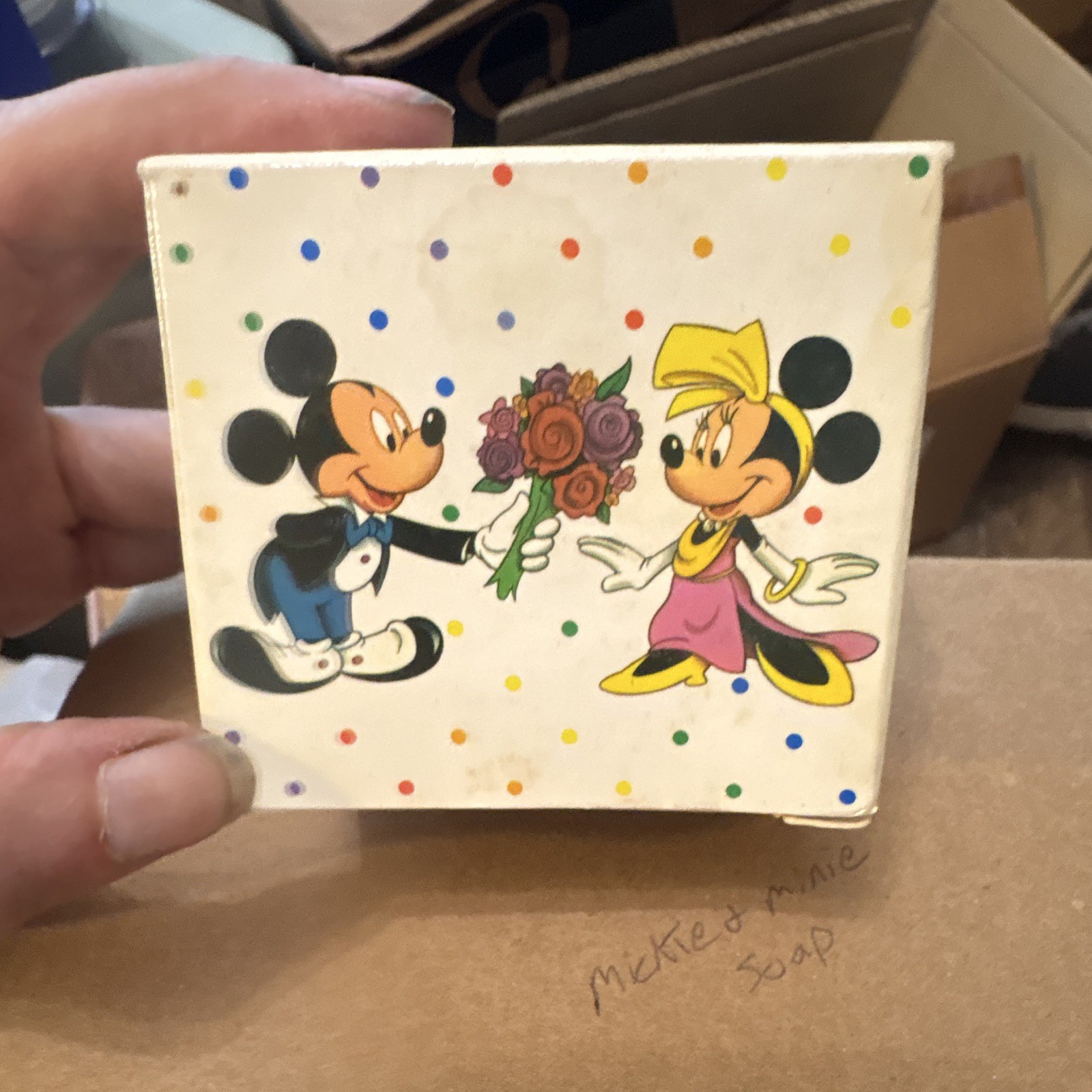 Avon Disney Mickey & Minnie in Hollywood Assorted Soap Set, 2x 2 oz Multipack