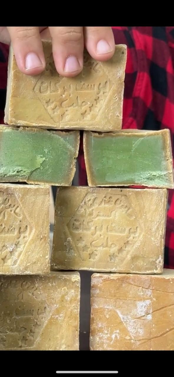 traditional soaps made from natural olive oil and natural laurel oil