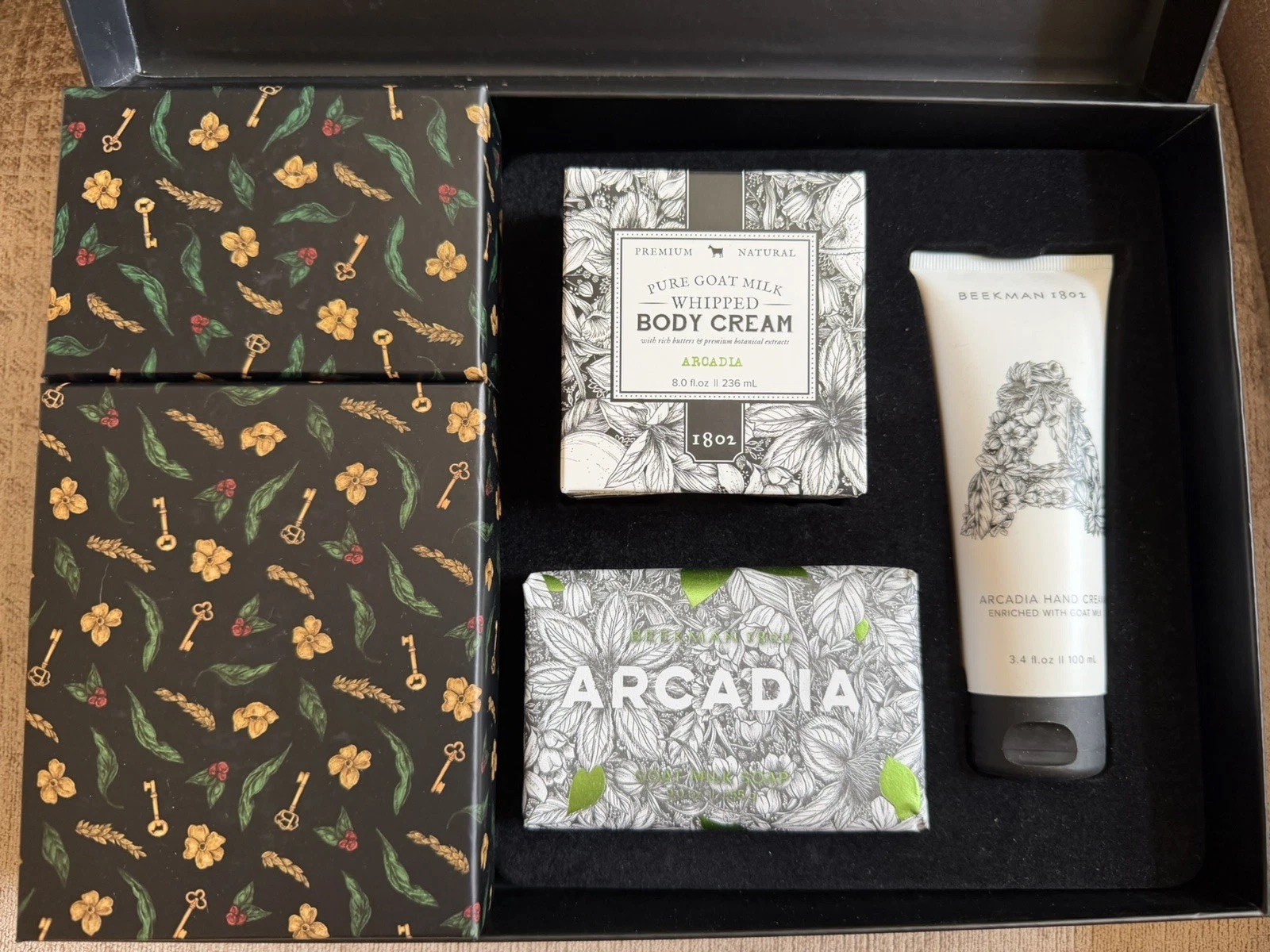 The William Beekman 1802 Bounty Box Goat Soap Lotions Cremes Skincare Gift Set