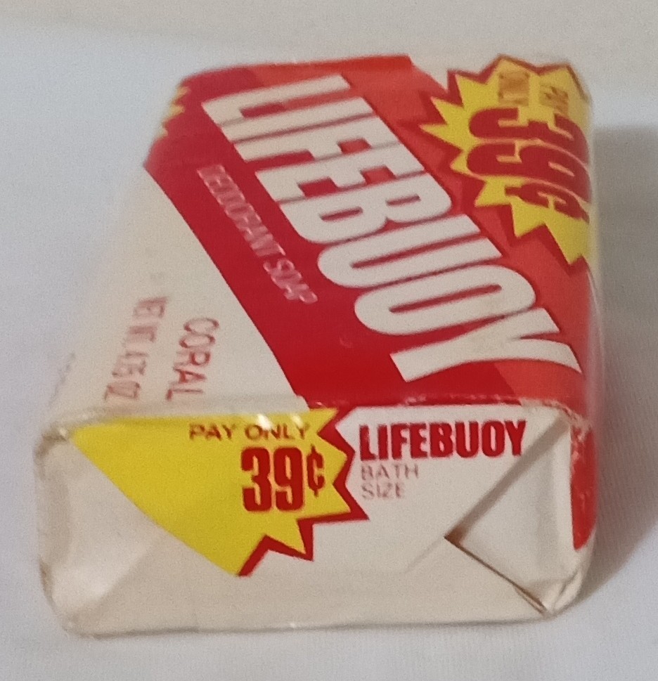 LIFEBUOY Bar Deodorant Soap CORAL 4.75 oz Unused Vintage Lever Bros. Bath Size