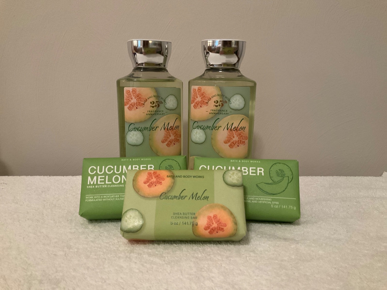 3 Bath & Body Works – Cucumber Melon Shea Butter Cleansing Bars & 2 Shower Gels