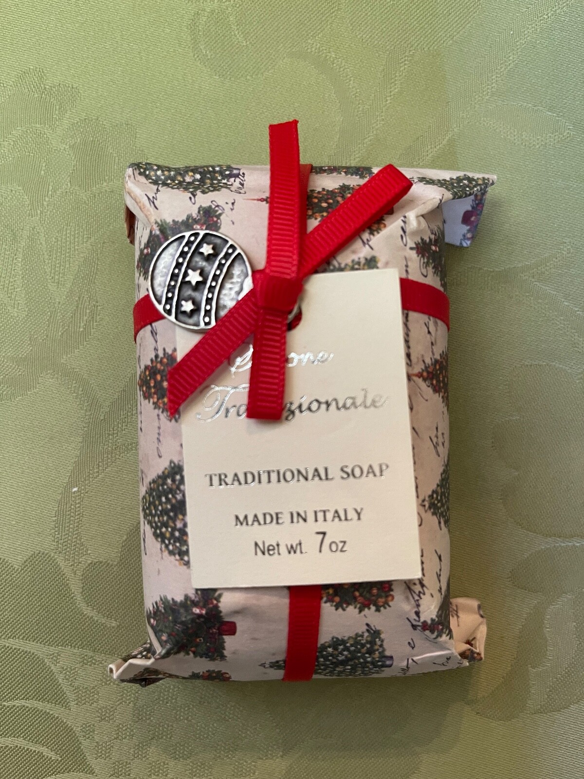 Sapone Tradizionale Set of 2 7oz Christmas Tree Cinnamon Vanilla Soap Bars-Italy