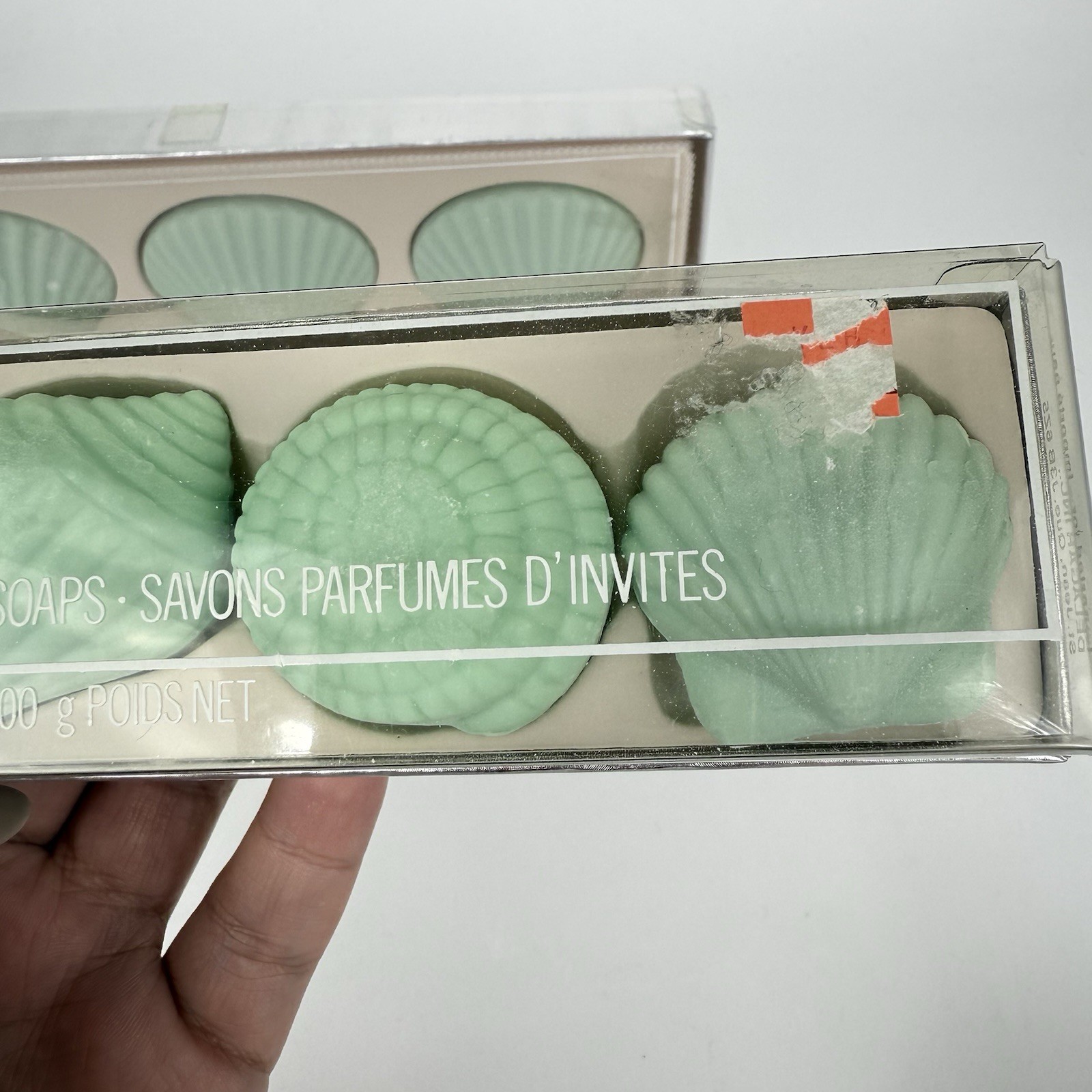Vintage DeLaGar Mini Soaps Seashell Shaped Coastal Cottagecore Boxed Set Green