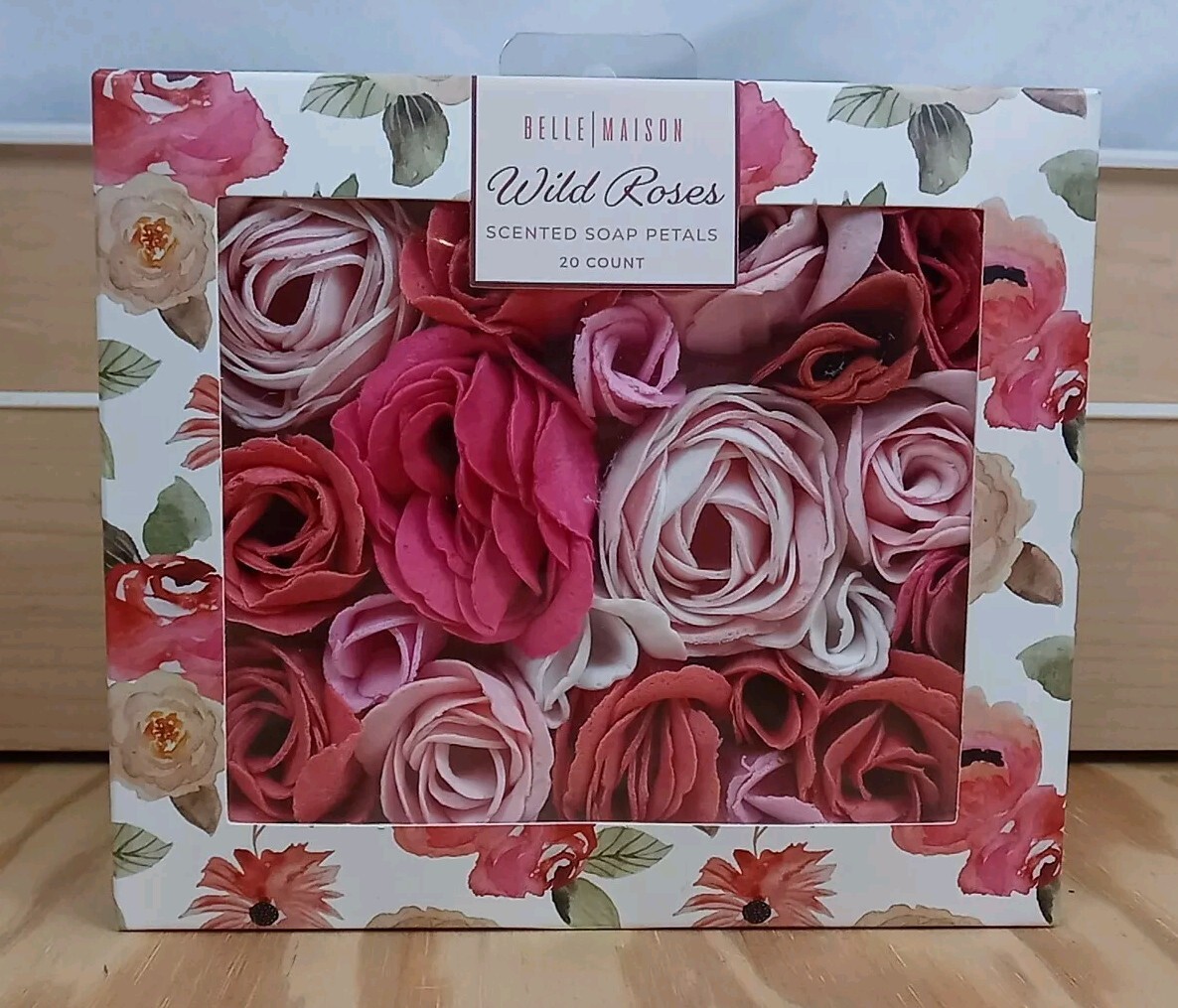 NIB Belle Maison Wild Roses Scented Soap Petals Pretty Pink Rose Soap