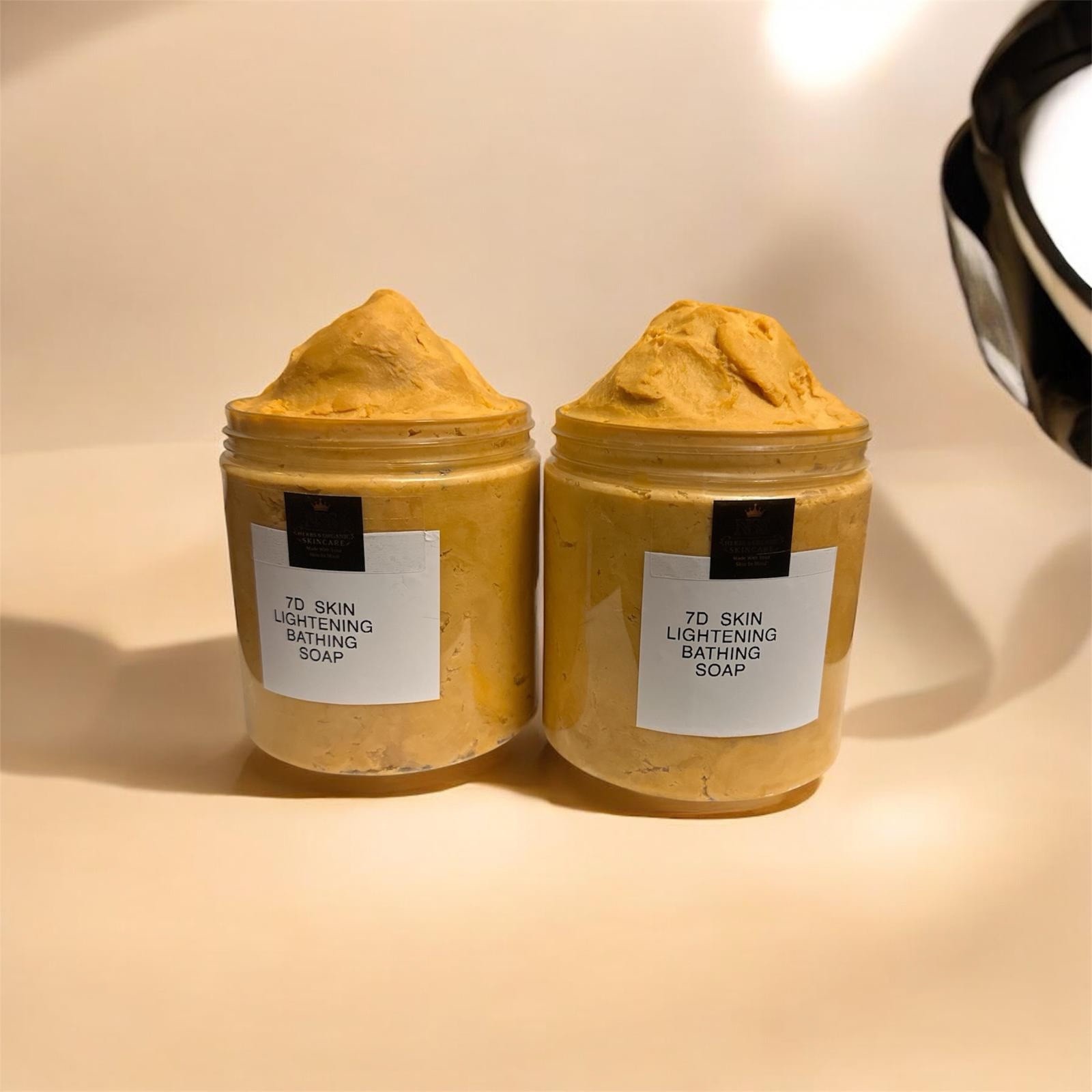 7D SKIN LIGHTENING BATHING SOAP 600g