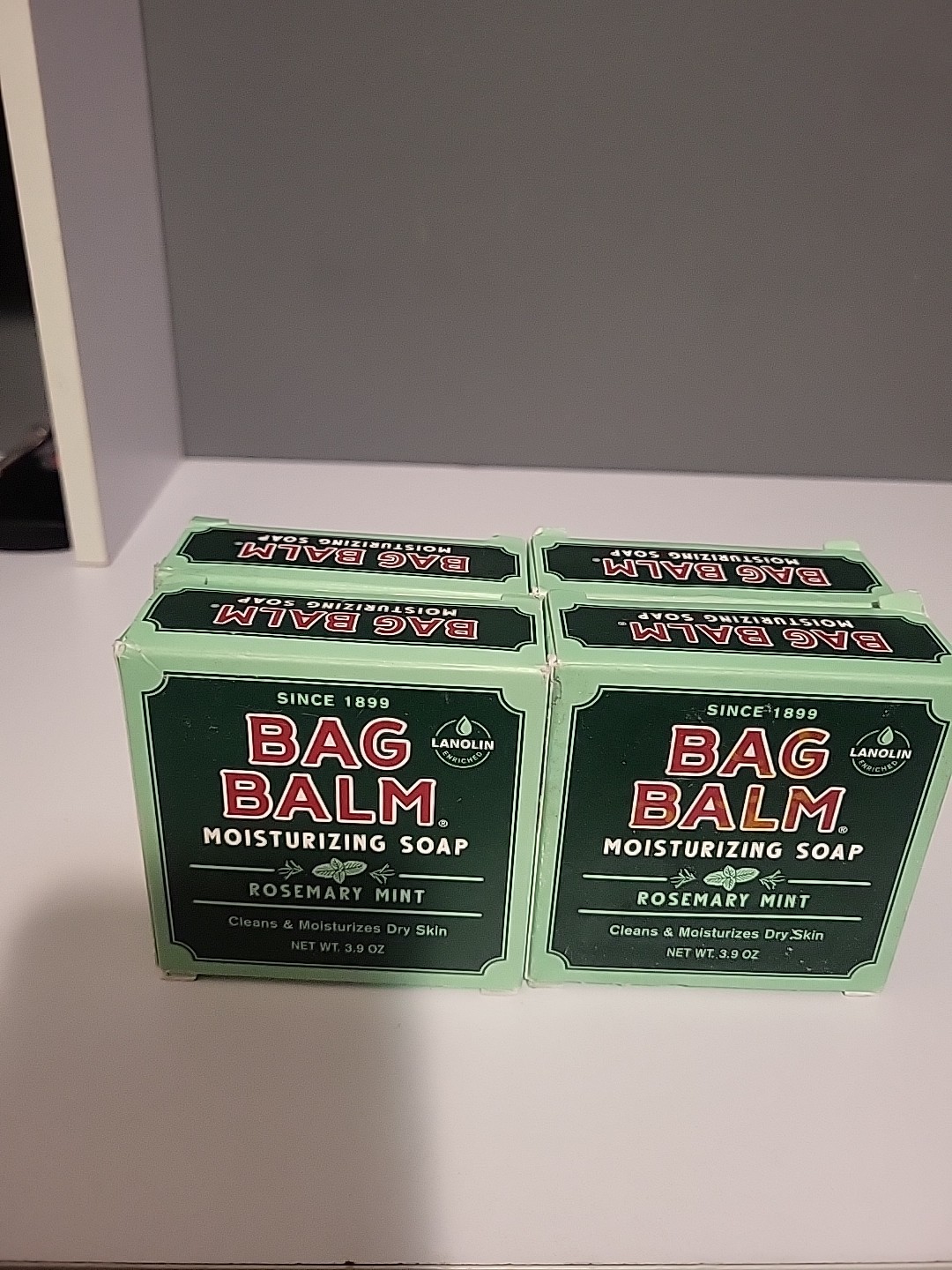 Bag Balm Vermont’s Original Exfoliating Soap Bar, Body Soap Bars, Hand Soap Bar