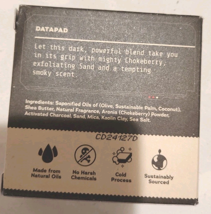 Dr SQUATCH WISDOM WASH and Dark Side SCRUB 2 Briccs. Yoda And Darth! Smells WOW