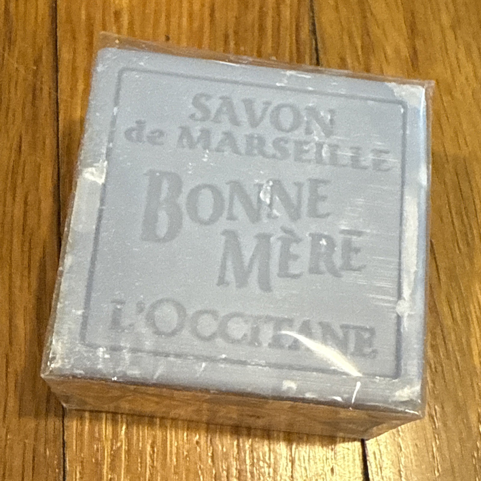 L’Occitane Savon Bonne Mere Marseille Lavender Soap 125g/ 4.4 oz NEW, Sealed