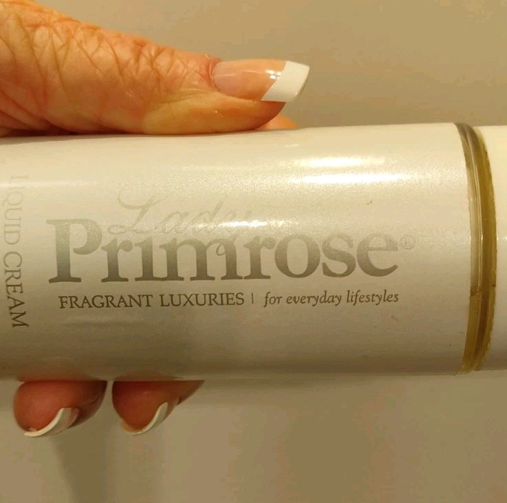 Lady Primrose Liquid Cream Soap RARE Retired Full Size