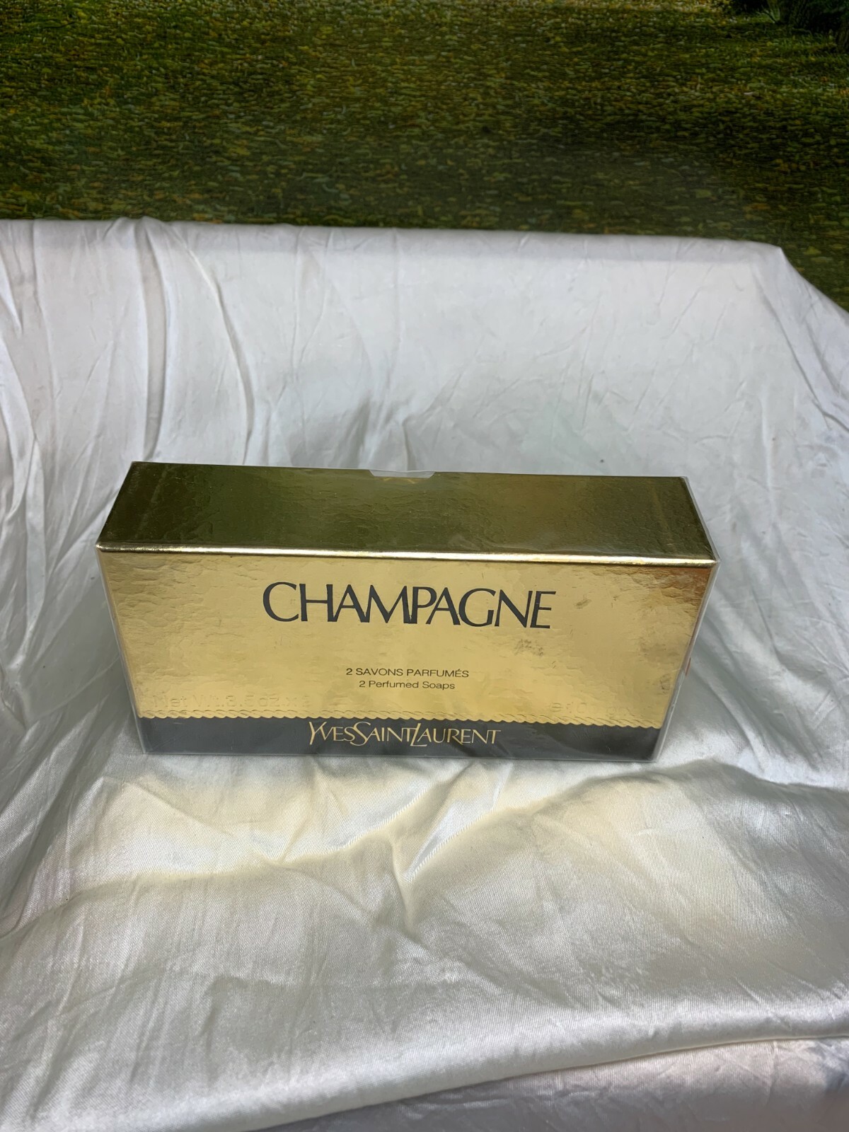 YVES SAINT LAURENT 2 PERFUMED SOAPS 100G