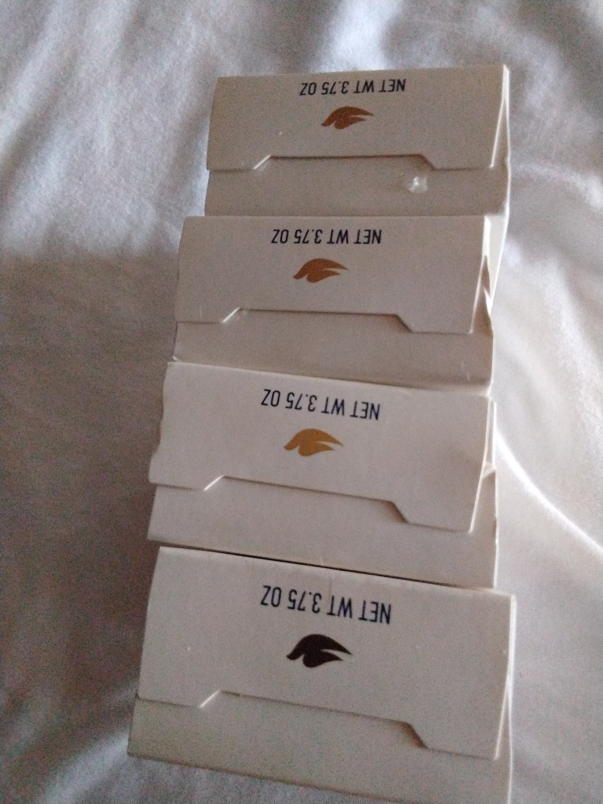 4 Bars: Dove Bar Soap Frosted Plum Berry / Gingerbread Delight 3.75oz ea