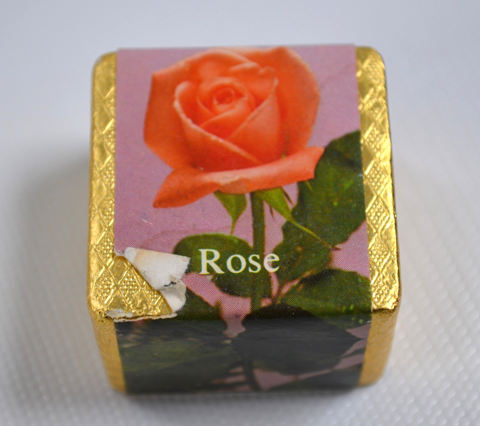 Misc Lot of 6 Fragrance Bath Cubes 45g/ 1.5 oz Sandalwood Lavender Rose Parfum