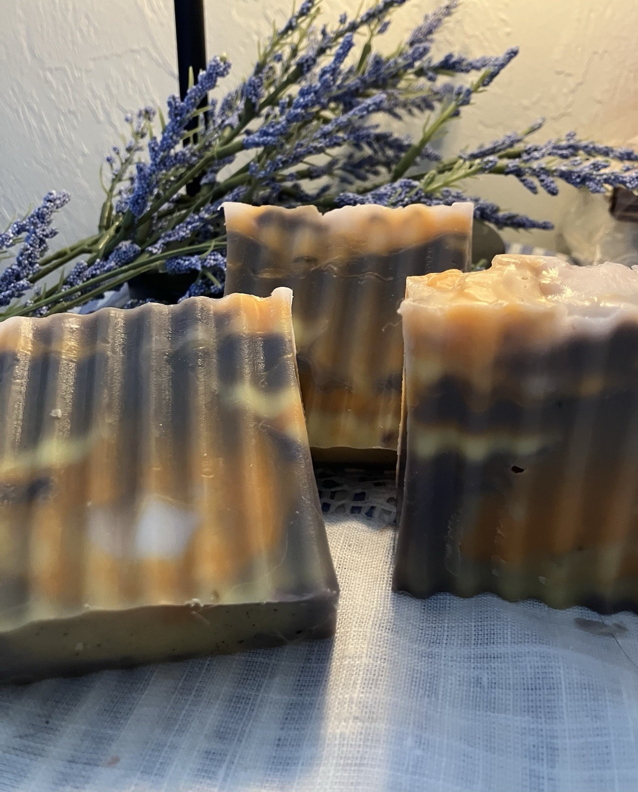 PATCHOULI SANDALWOOD Scented Handmade Soap Bars-Goats Milk & Glycerin 4-5