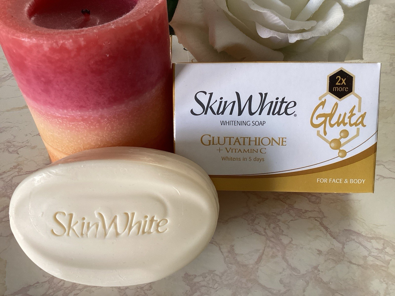 SkinWhite WHITENING Soap Glutathione + Vit C Whitens In 5 Days