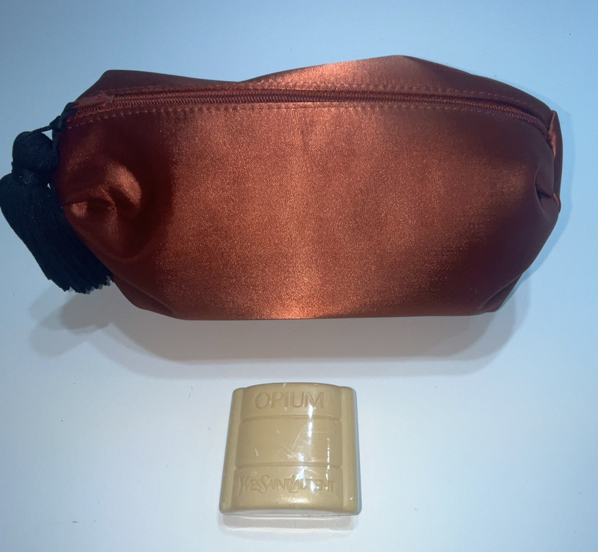 VTG Yves Saint Laurent Opium Perfumed Bath Soap ~ Travel Size + Makeup Case