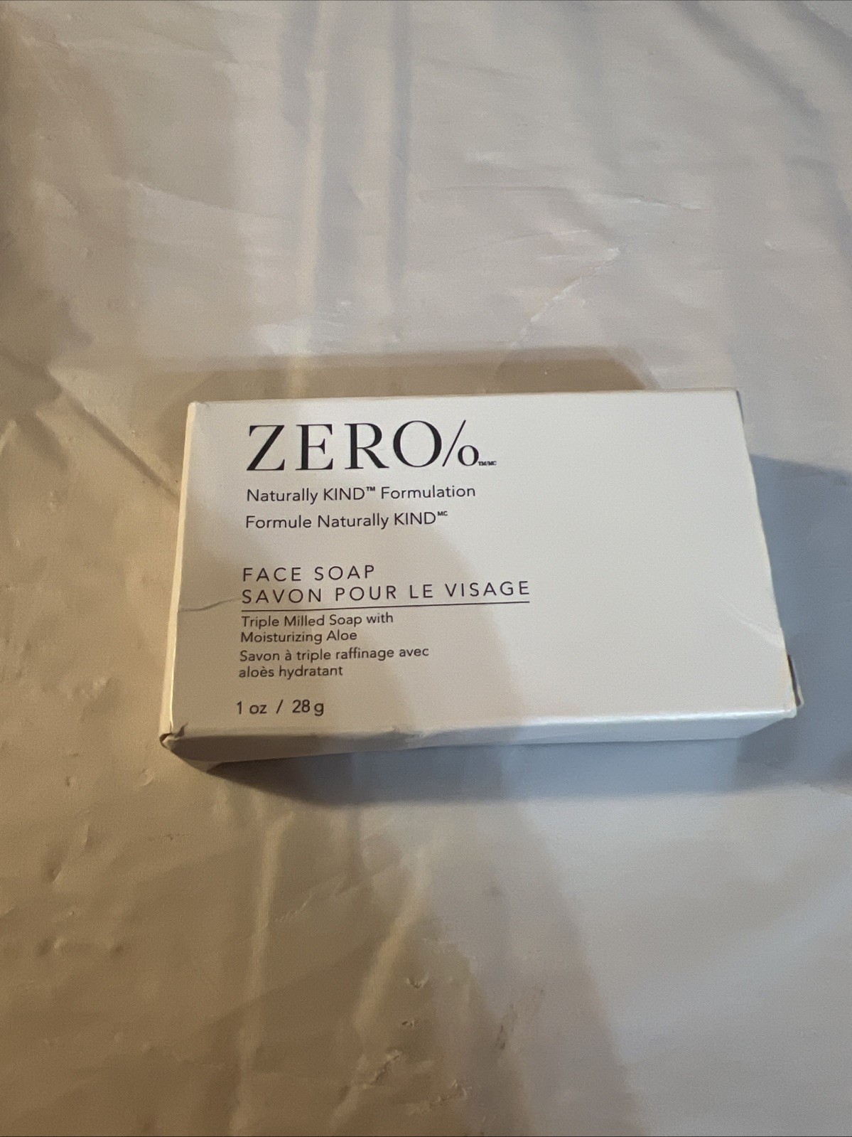 ZERO% Gilchrist & Soames Naturally KIND FACE Soap Bar Triple Milled W/Aloe Lot 4