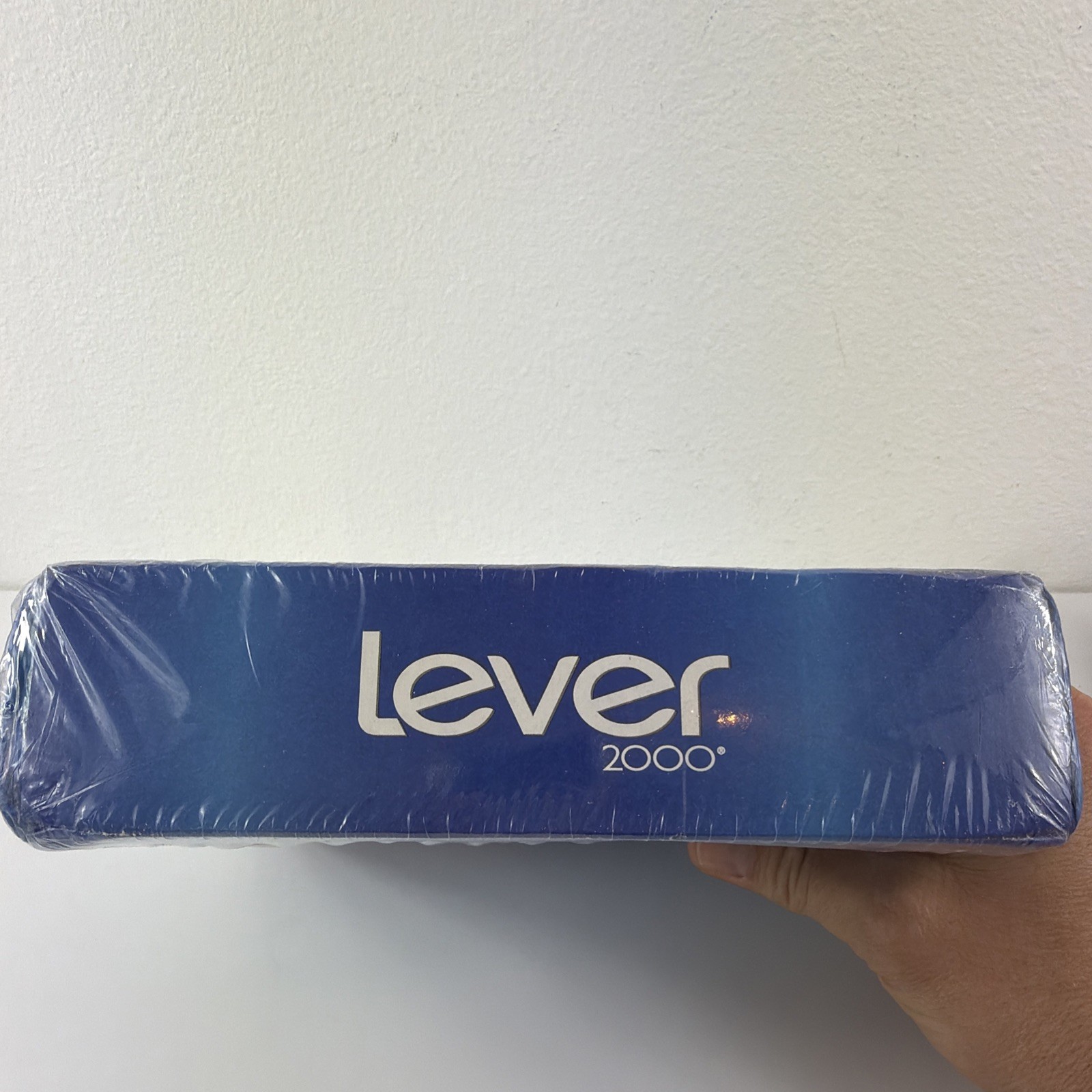 Lever 2000 Original Bar Soap, 4 Oz, Pack of 16, Refreshing Clean Classic Scent
