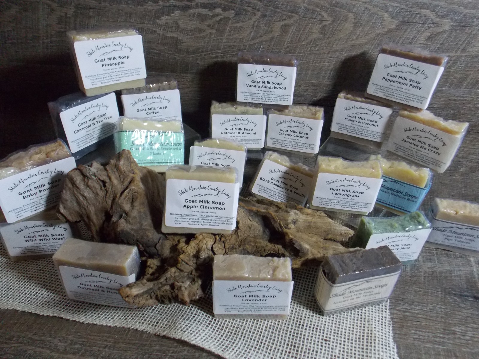 Goat Milk Soaps Moisturizing Homemade / Handmade 4oz bars .
