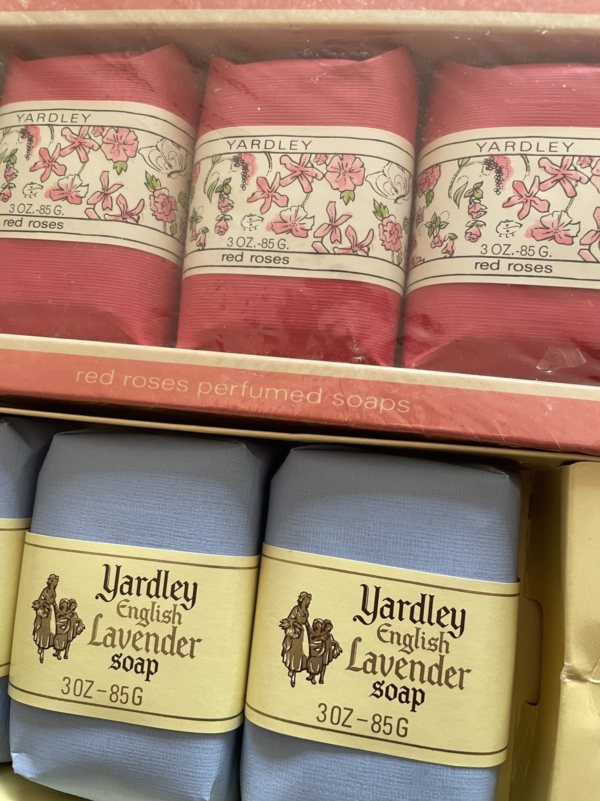 VTG (2) Boxes Yardley English Lavender Red Roses Perfumed Soap Made In England