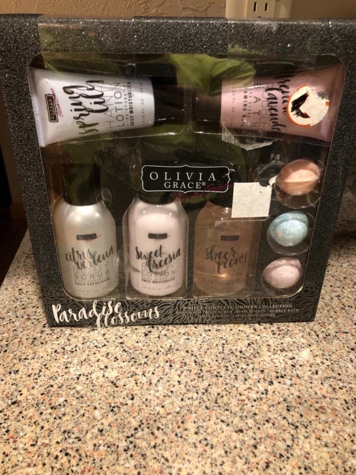 NIB OLIVIA GRACE PARADISE BLOSSOMS SHOWER COLLECTION Body Lotion & Scrub X