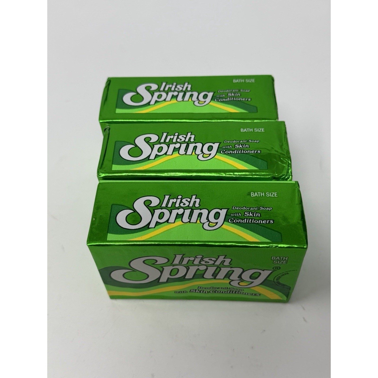 Lot of 3 Vintage IRISH SPRING Deodorant Bath Size Soap 5 oz Bar Skin Conditioner