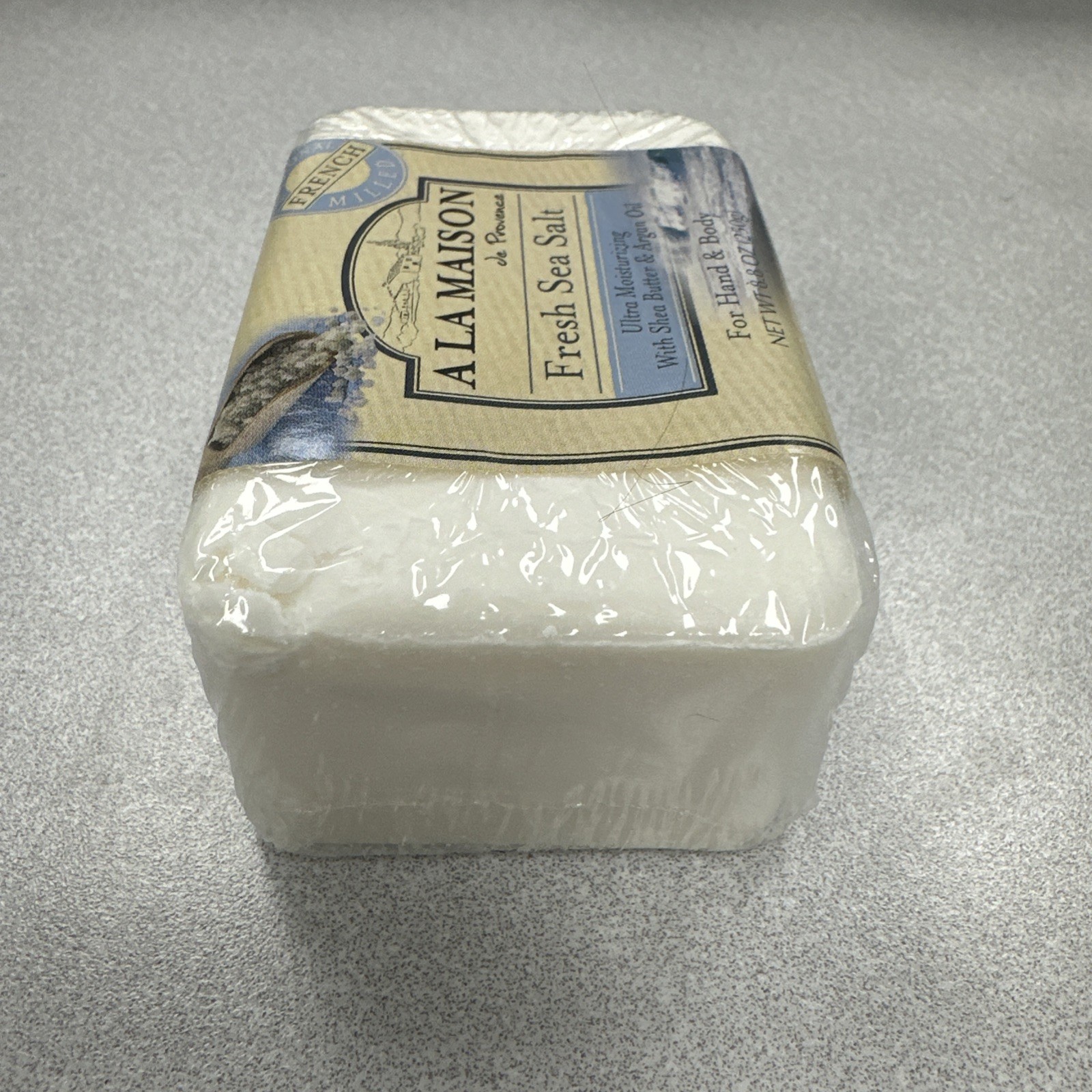 A La Maison Moisturizing French Milled Bar Soap Fresh Sea Salt Large 8.8 oz
