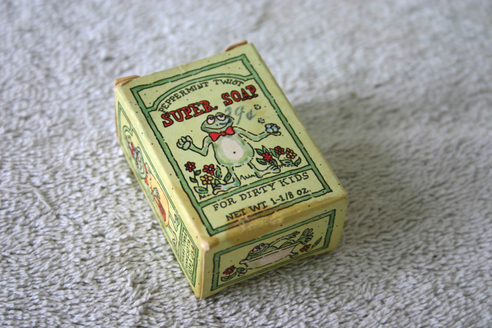 Vtg 1975 Super Soap For Dirty Kids Peppermint Twist 1 -1/8 Oz NOS