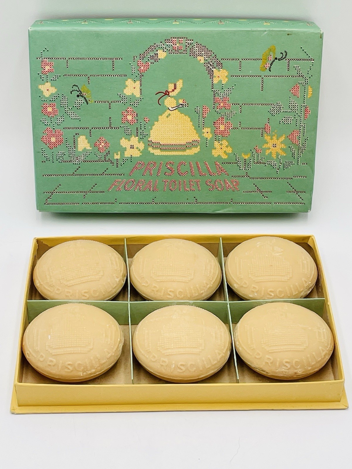 VTG Priscilla Floral Toilet Guest Bar Soap Cross Stich Southern Belle Box Set