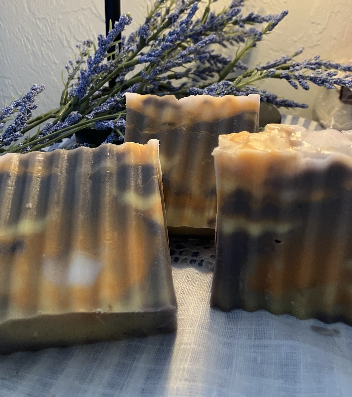 PATCHOULI SANDALWOOD Scented Handmade Soap Bars-Goats Milk & Glycerin 4-5