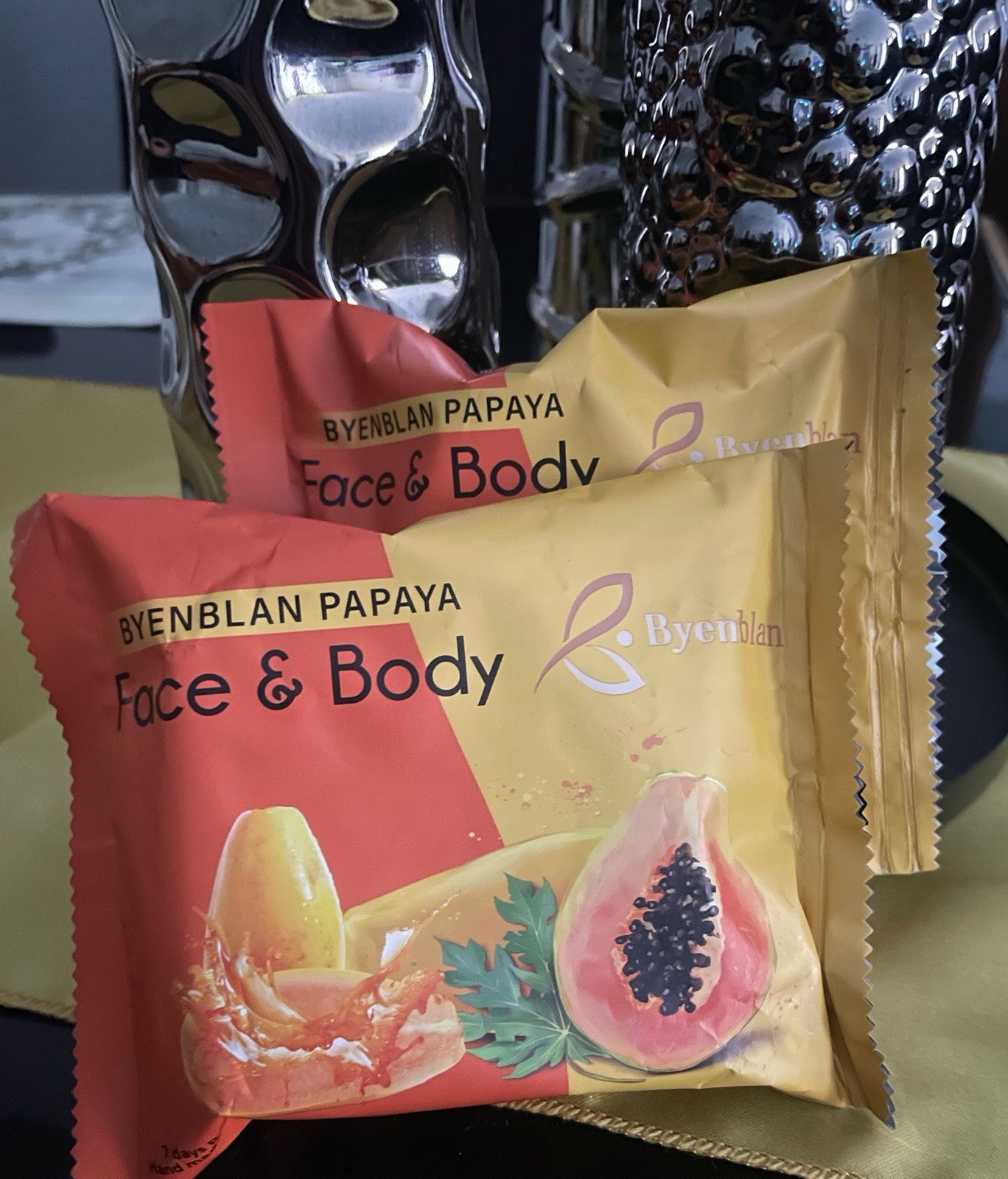3 pcs Byenblan Papaya Face & Body Bar Soap 6oz Brightening skin care
