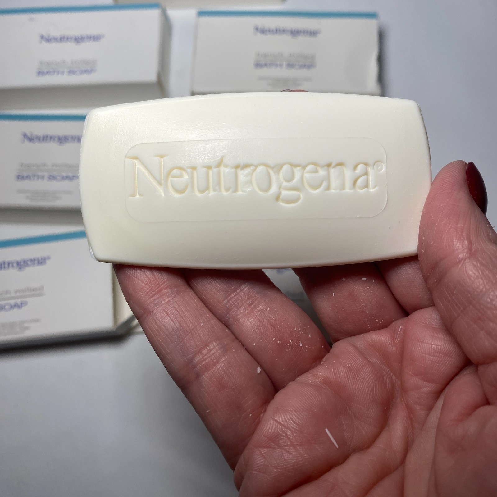 Lot of 7 Neutrogena French Milled Bath Soap Bars Travel 1.2oz 1oz Massage New