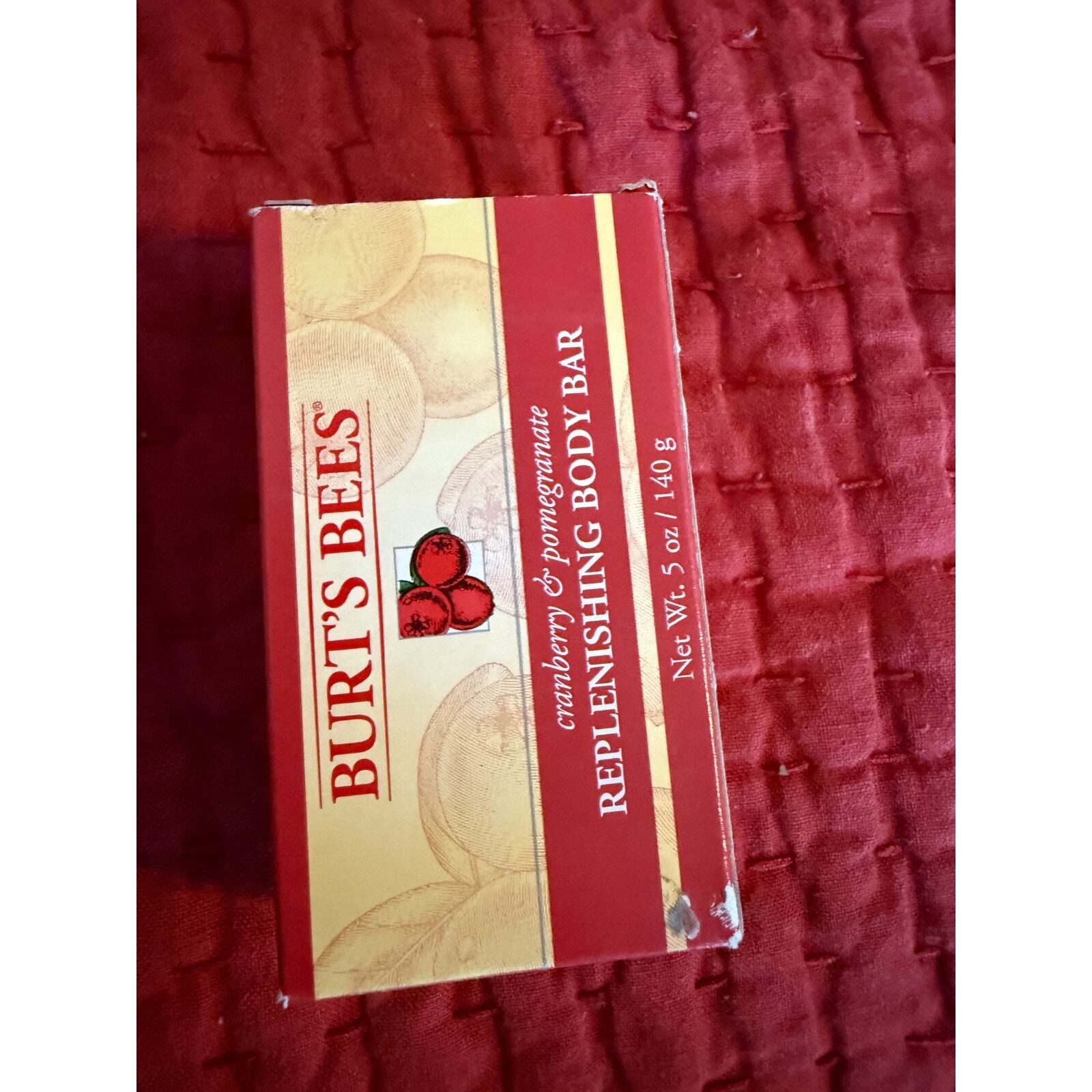 Burt’s Bees Replenishing Body Bar Cranberry And Pomegranate 5 oz NEW