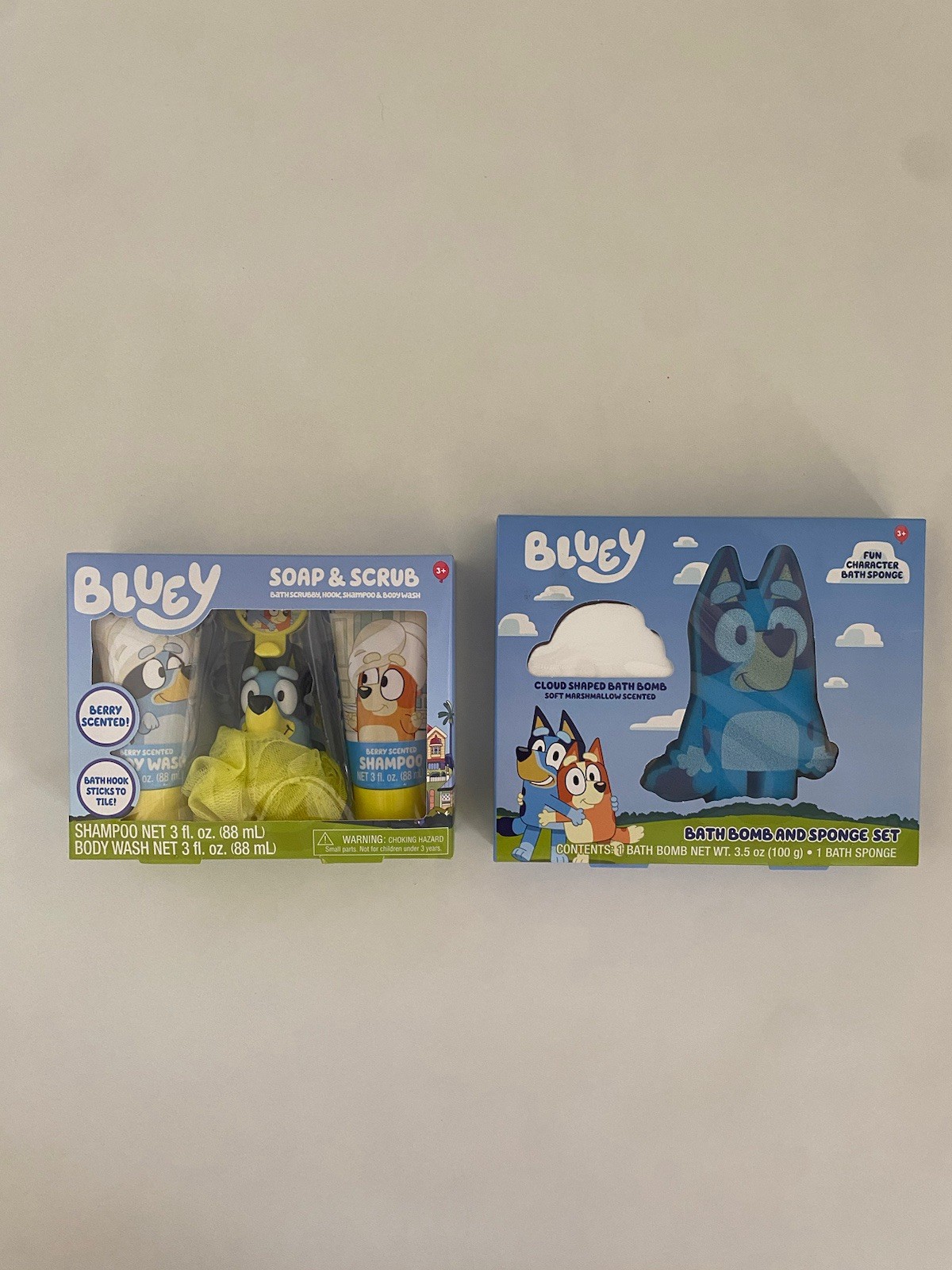 BLUEY 4 PIECE SOAP & SCRUB GIFT SET & BATH BOMB SPONGE GIFT SET NIB BERRY SCENT