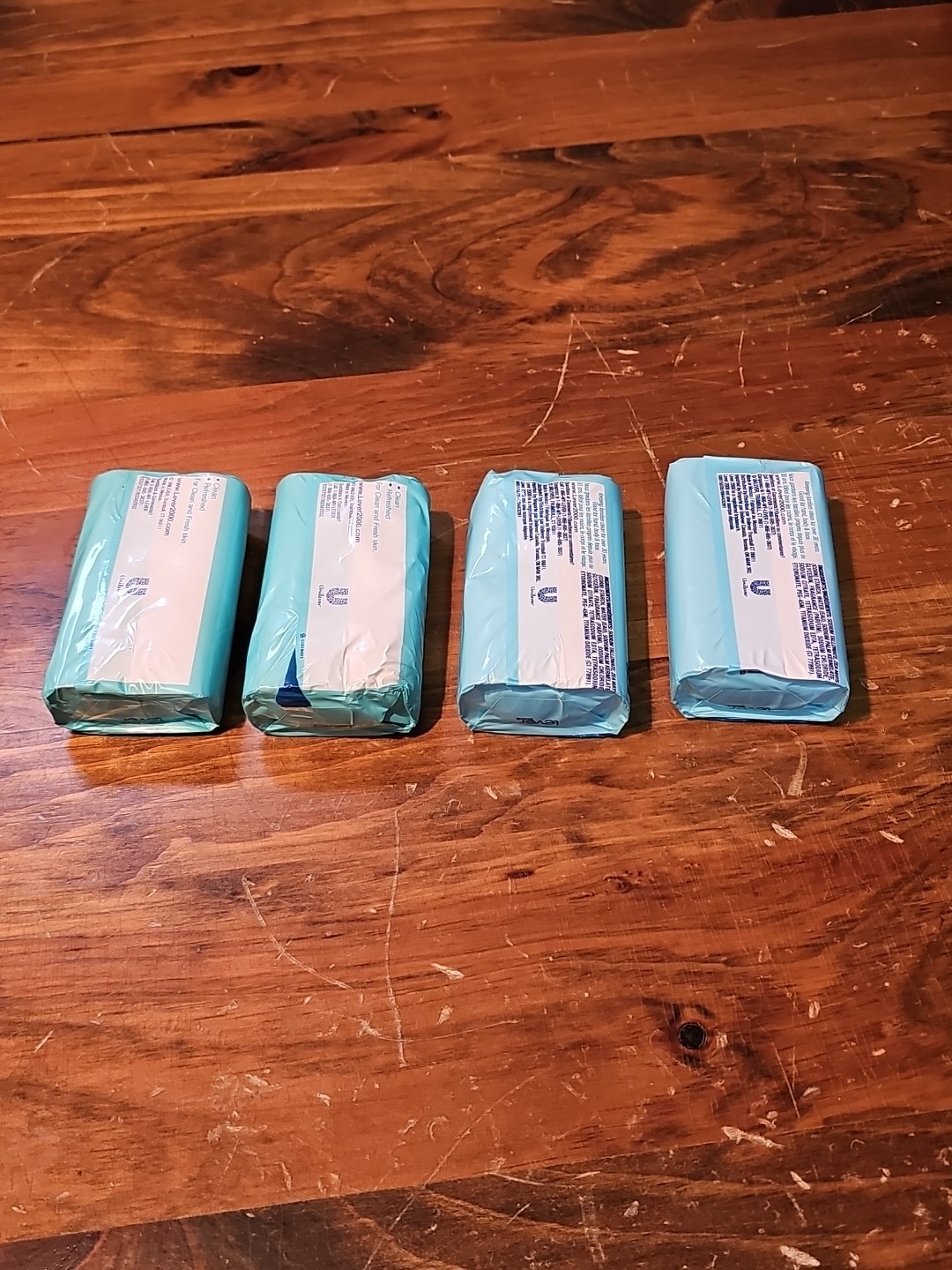Lot Of 4 Lever 2000 Original 4 oz Bar Soap Refreshing Clean for Body Face NEW
