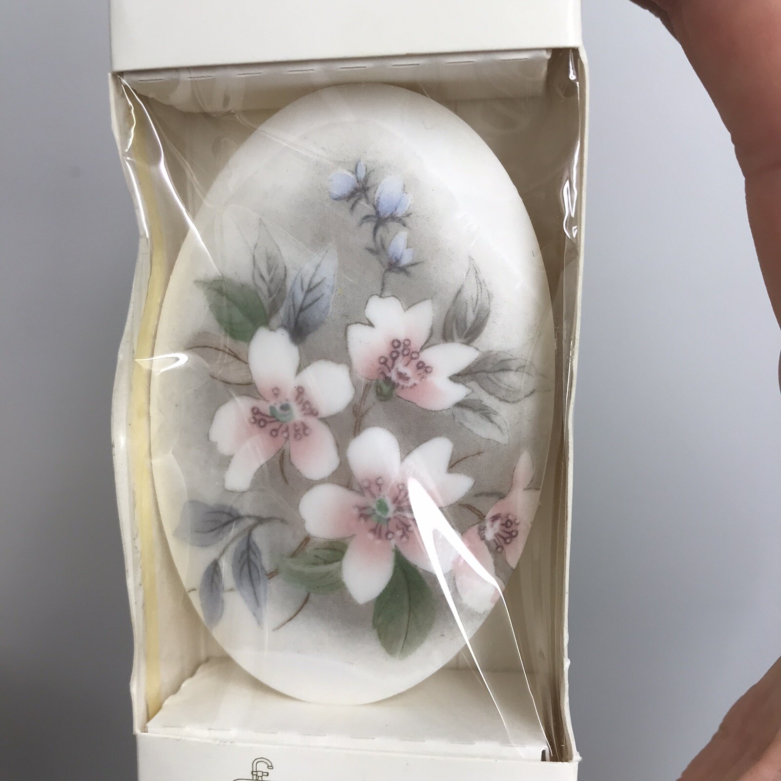 Vtg Soap Art Picture Soap Garden Theme Flowers Decorative Soap Lot Of 3 AR106