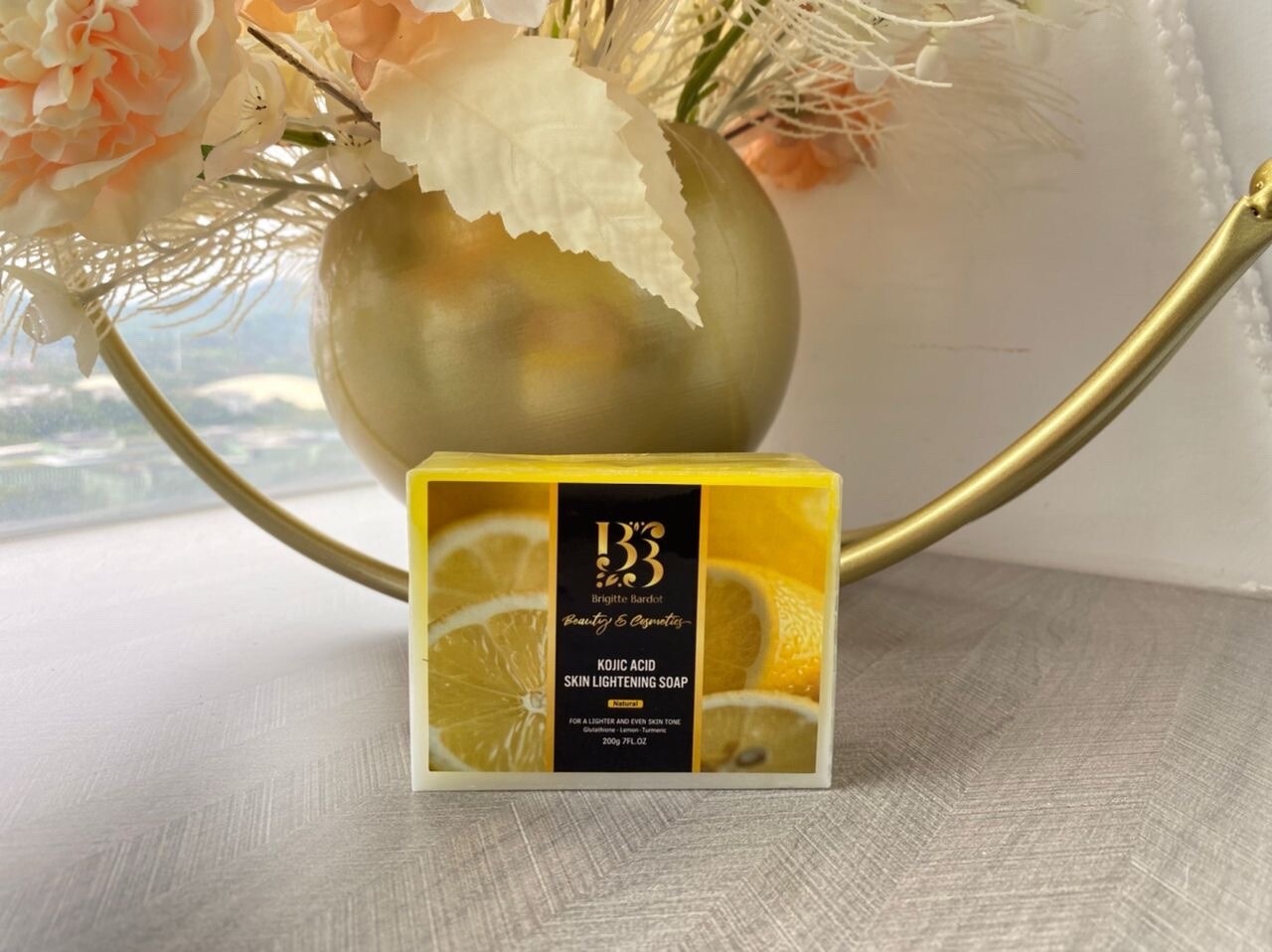 Kojic Acid Lightning & Arbutin Whit3ning & Arabica Coffee Exfoliating Soap Bar