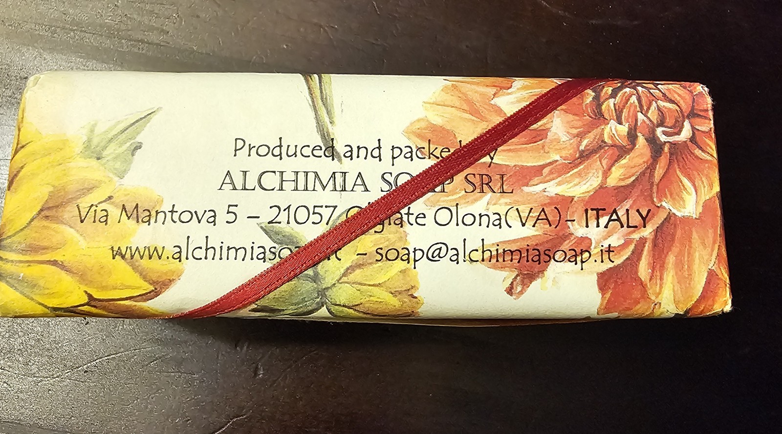 Lot Of 4 Luxury Italian Sapone Vegetable Bar Soaps ORCHID/PRIMROSE/LEMON/DAHLIA